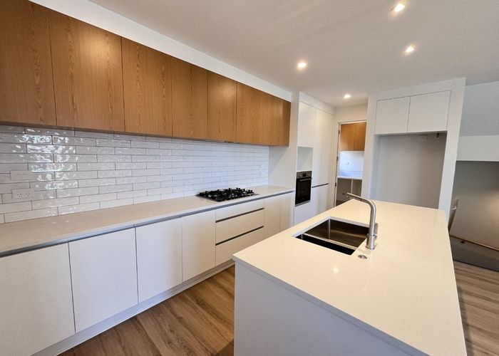  at 6 Irwin Lane, Windsor Park, North Shore City, Auckland