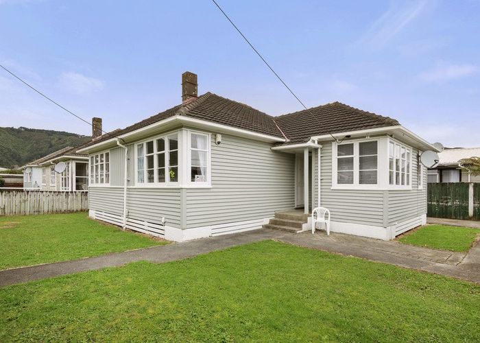  at 1/1 Strand Crescent, Naenae, Lower Hutt, Wellington