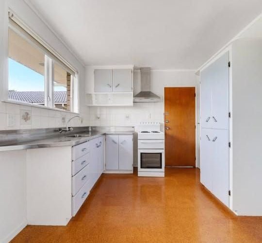 at 2/5 Carolyn Street, Manukau, Manukau City, Auckland