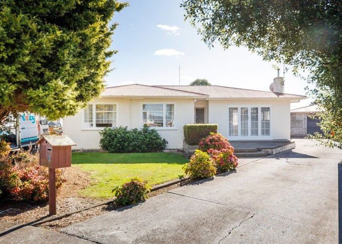  at 11 Moray Place, Highbury, Palmerston North, Manawatu / Whanganui