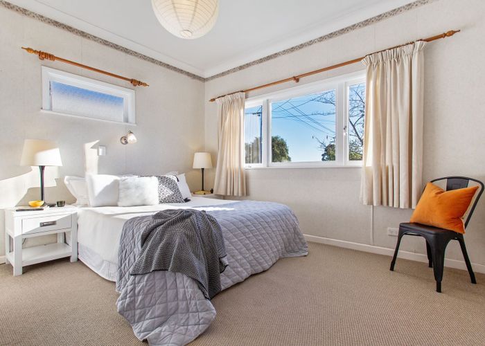  at 866 Dominion Road, Mount Eden, Auckland