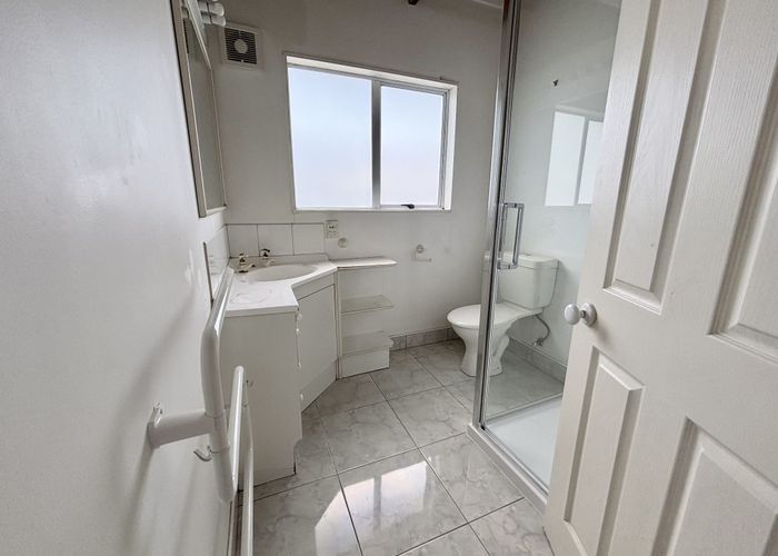  at 61A Rathgar Road, Henderson, Waitakere City, Auckland