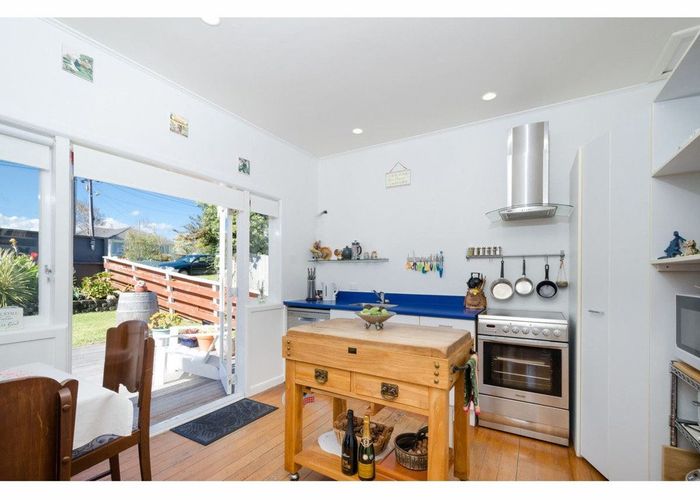  at 87 Oakdale Road, Mount Roskill, Auckland City, Auckland