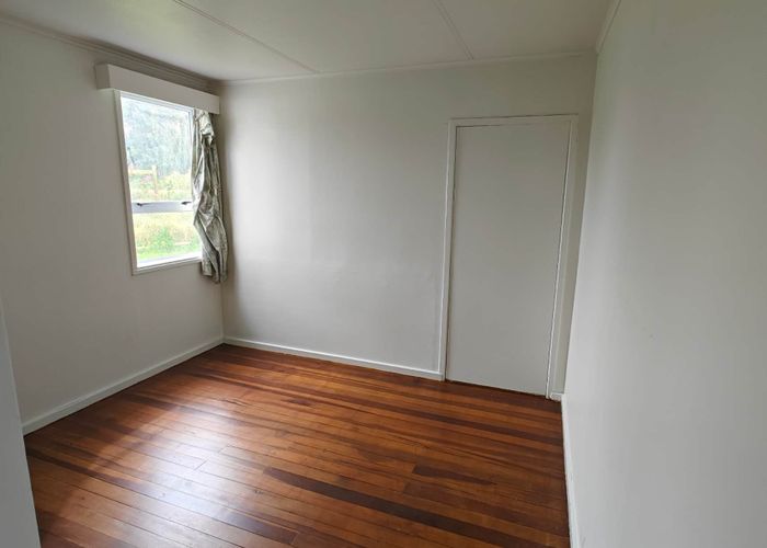  at 12 Boakes Road, Mount Wellington, Auckland City, Auckland