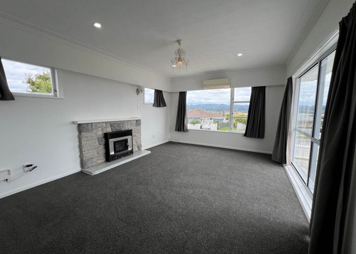  at 25 Waitaki Street, Henderson, Waitakere City, Auckland
