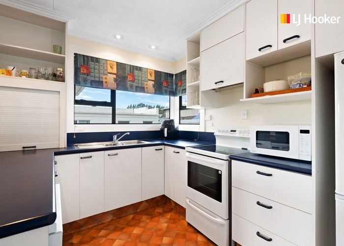 at 18 Elizabeth Avenue, East Taieri, Dunedin, Otago
