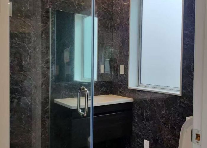  at flat/14a Carrick Pl, Mount Eden, Auckland City, Auckland