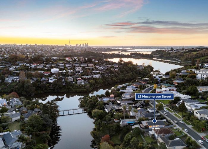  at 12 Macpherson Street, Meadowbank, Auckland City, Auckland