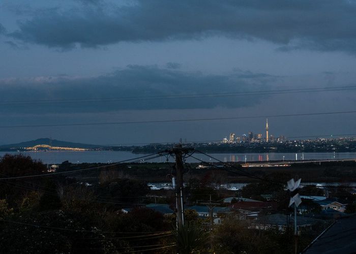  at 221 Te Atatu Road, Te Atatu South, Waitakere City, Auckland