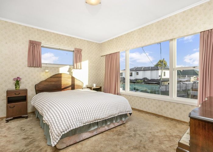  at 23 Miles Avenue, Papatoetoe, Auckland