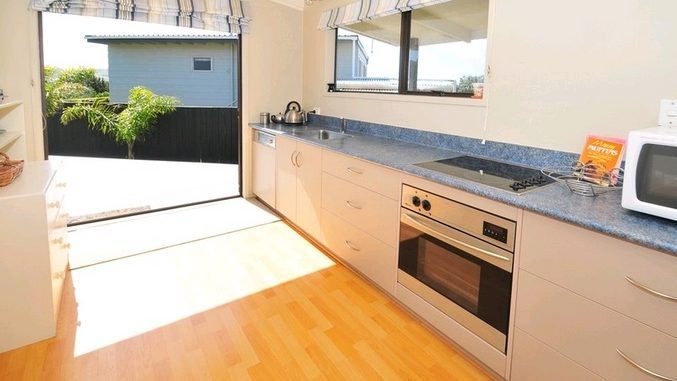  at 363 Westcoast road, Glen Eden, Waitakere City, Auckland