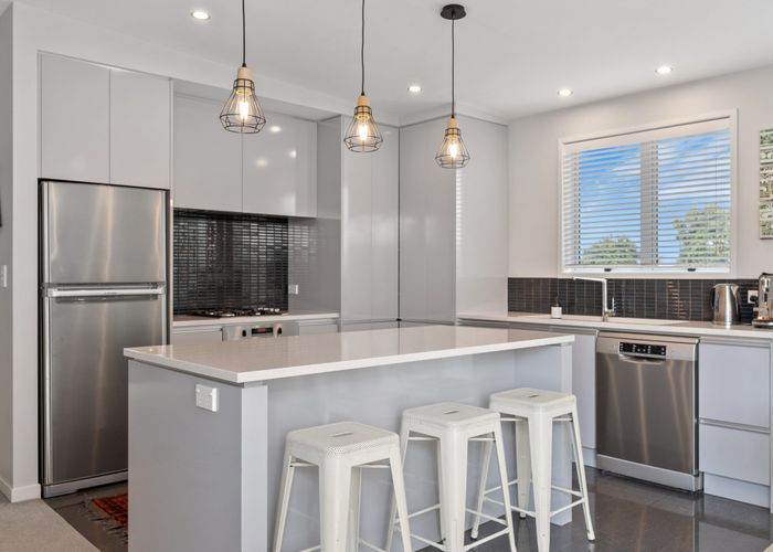  at 2 Spinifex Street, Papamoa Beach, Papamoa