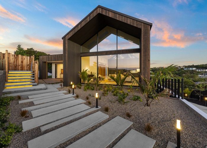  at 2 Toscana Drive, Flat Bush, Manukau City, Auckland