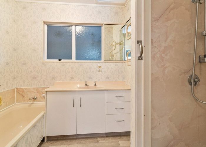  at 128A Ranolf Street, Glenholme, Rotorua, Bay Of Plenty