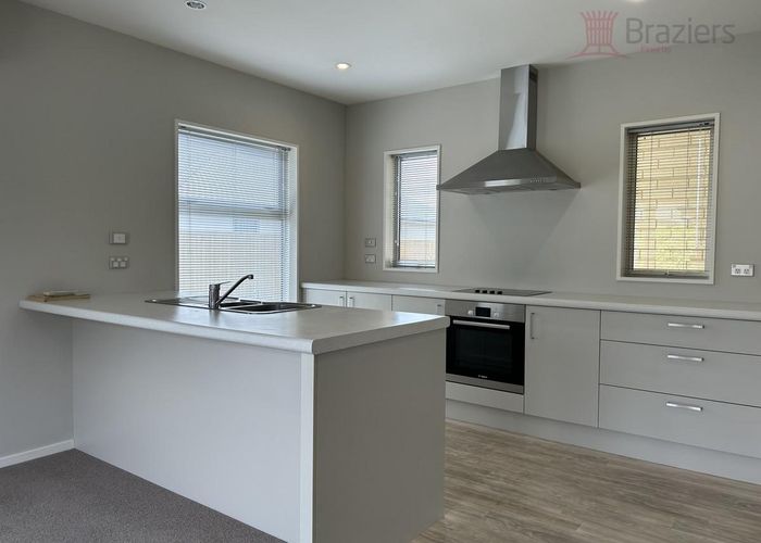  at 17 St. Florian Street, Woolston, Christchurch City, Canterbury