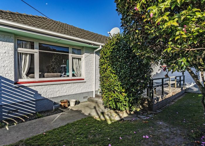  at 1/5 Coniston Avenue, Avonhead, Christchurch City, Canterbury