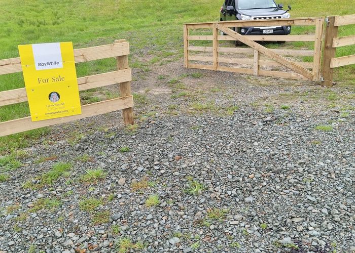  at 37 Pa Hill Lane, Kaiwaka