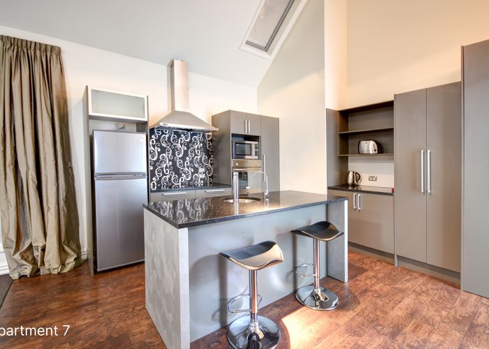  at 4/81 Moray Place, Dunedin Central, Dunedin