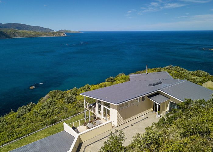  at 16 Signallers Grove, Strathmore Park, Wellington