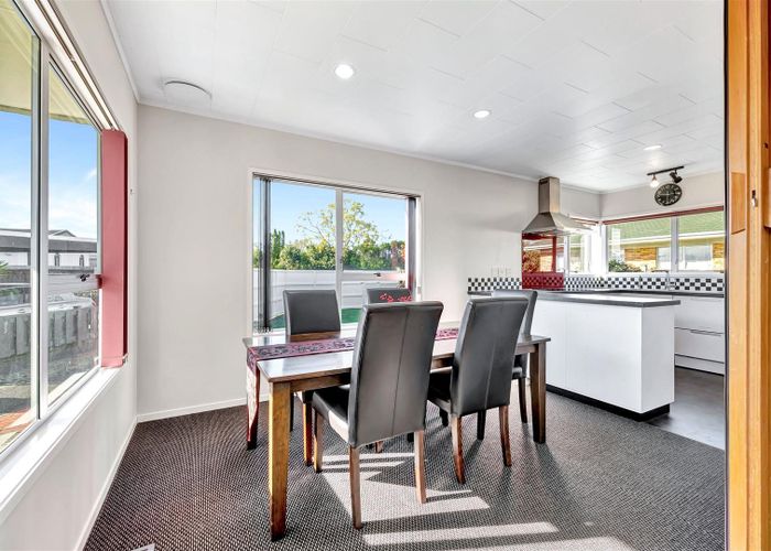  at 5A Cascade Place, Chartwell, Hamilton