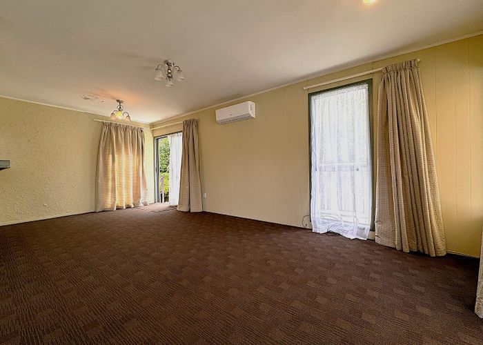  at 3 Benita Pl--Viewing--On Sat 31st May at 2:40-3:00pm, Sunnyvale, Waitakere City, Auckland