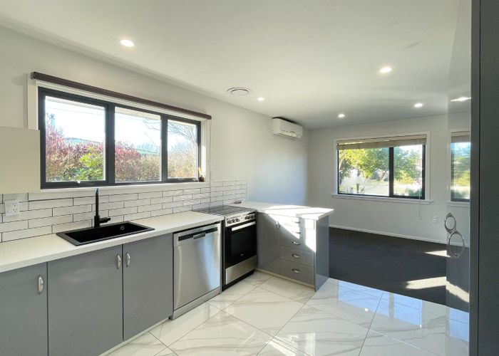  at 14 Vardon Crescent, Shirley, Christchurch City, Canterbury