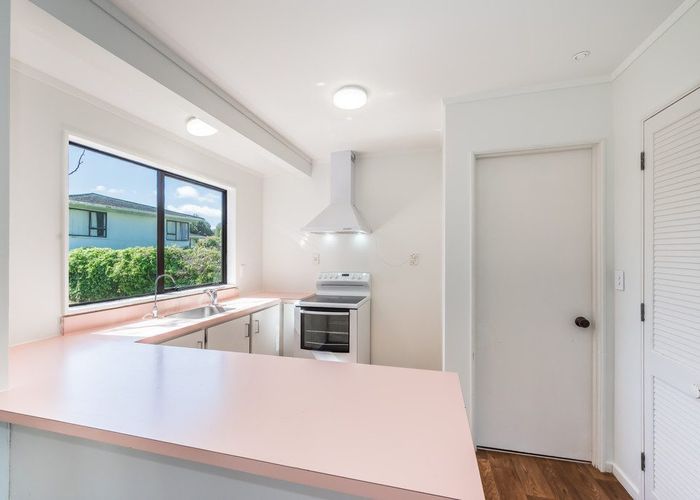  at 44b Eatwell Avenue, Paraparaumu Beach, Kapiti Coast, Wellington