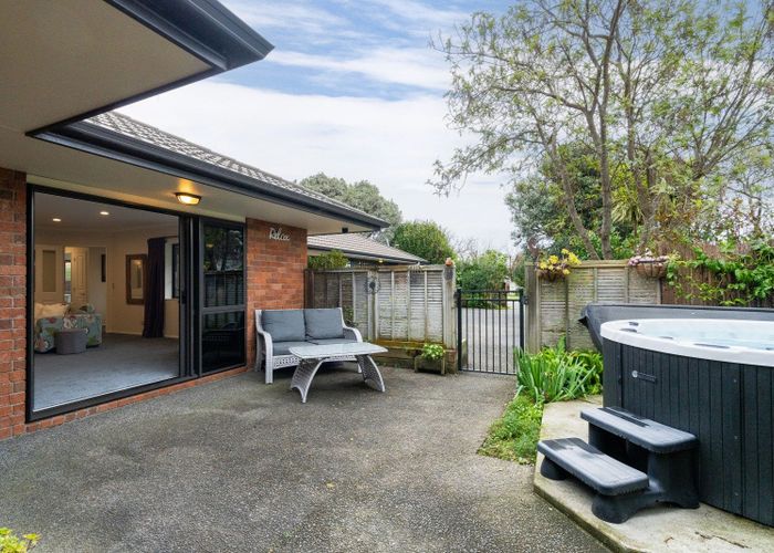  at 6 Nimmo Avenue West, Waikanae, Kapiti Coast, Wellington