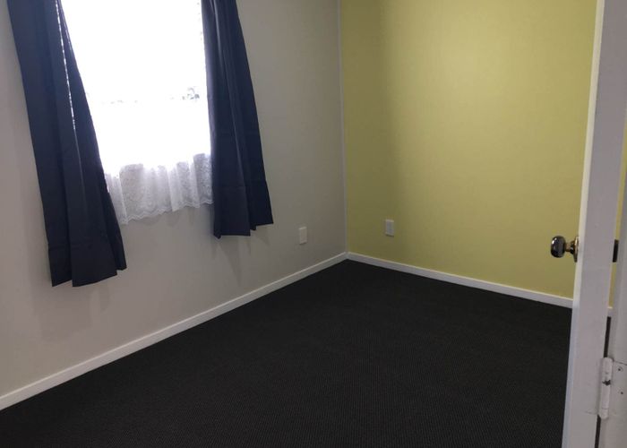  at 4B Rangataua Place, Manurewa, Manukau City, Auckland