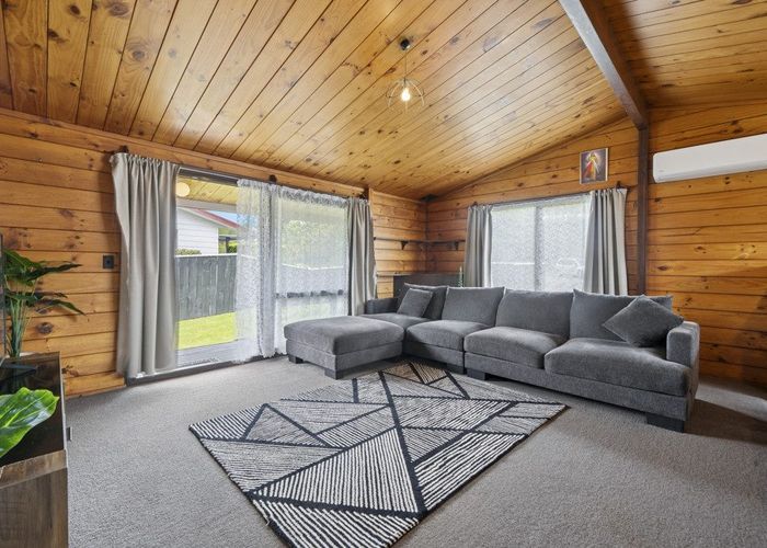  at 10 Jasper Grove, Birchville, Upper Hutt, Wellington