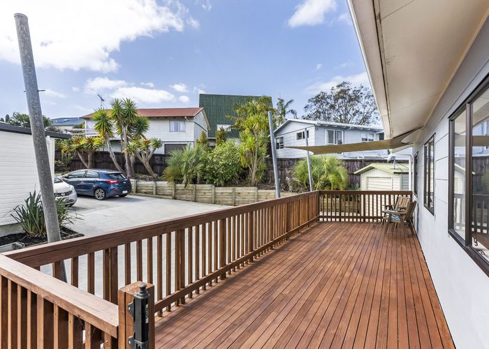  at 36 Brian Crescent, Stanmore Bay, Rodney, Auckland