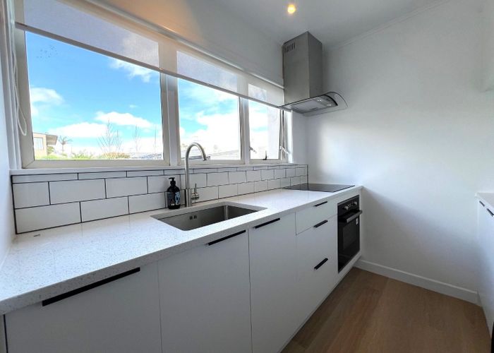  at Unit C, 2/146  St Johns Road, Saint Johns, Auckland City, Auckland