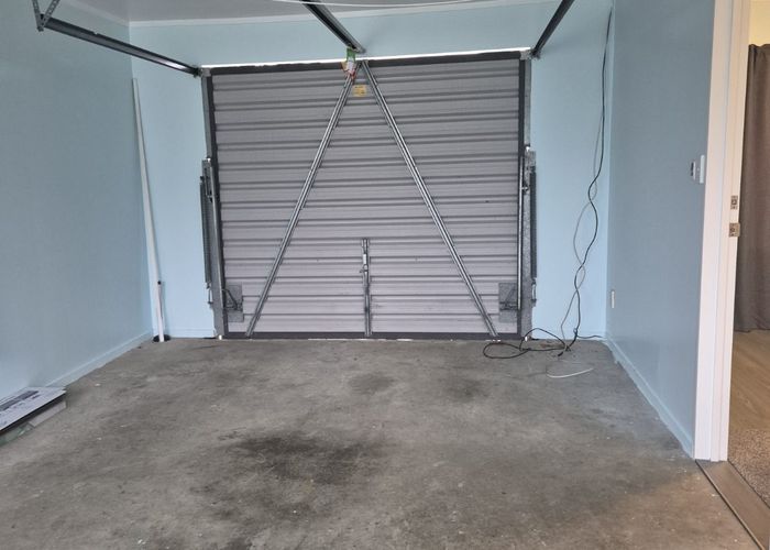  at 16 Randwich Place, Randwick Park, Manukau City, Auckland