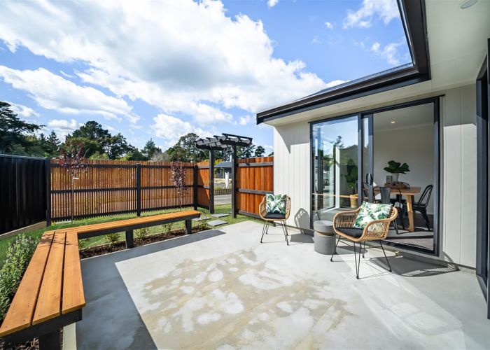  at 5 Nikau Lane, Timberlea, Upper Hutt