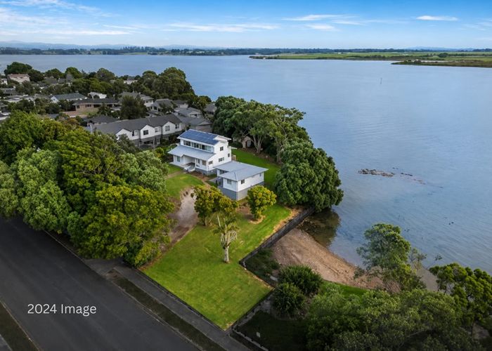  at 10 Roys Road, Weymouth, Manukau City, Auckland