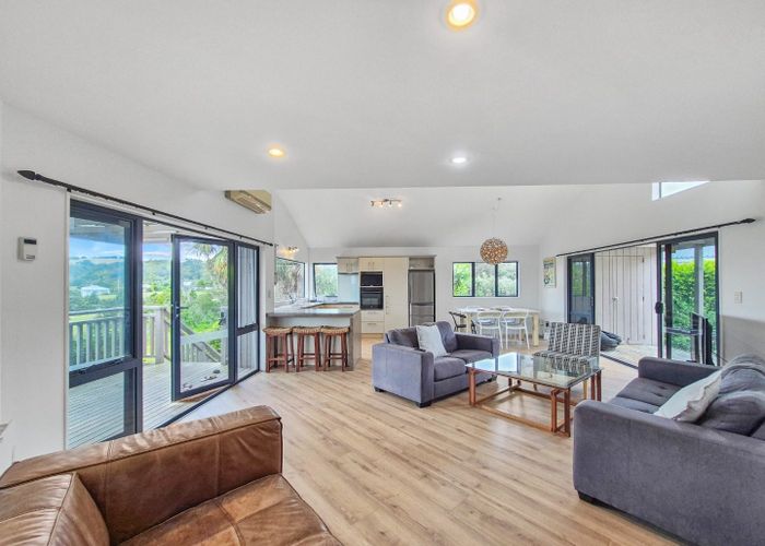  at Oneroa, Waiheke Island, Auckland