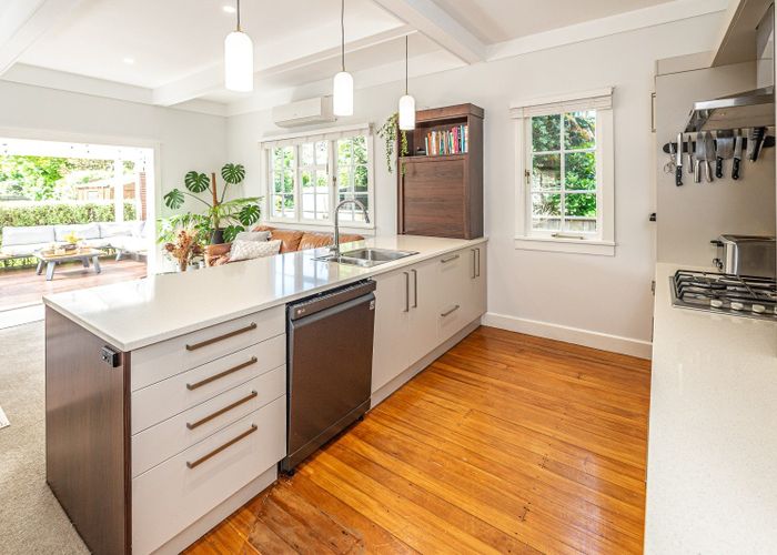  at 9 Selwyn Crescent, College Estate, Whanganui, Manawatu / Whanganui