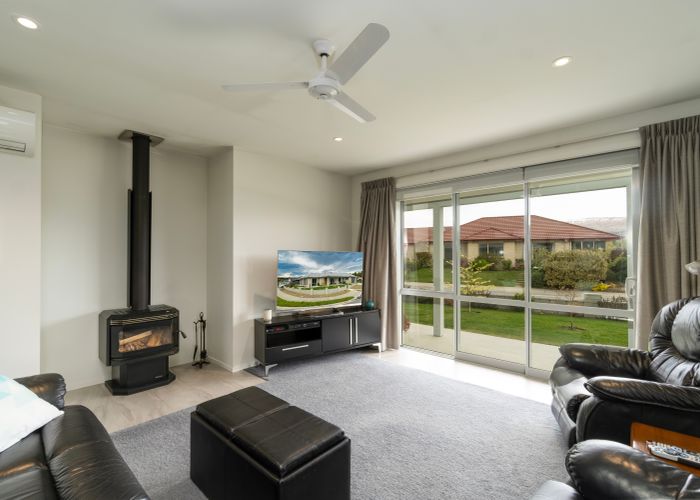  at 2 Quail Close, Alexandra, Alexandra
