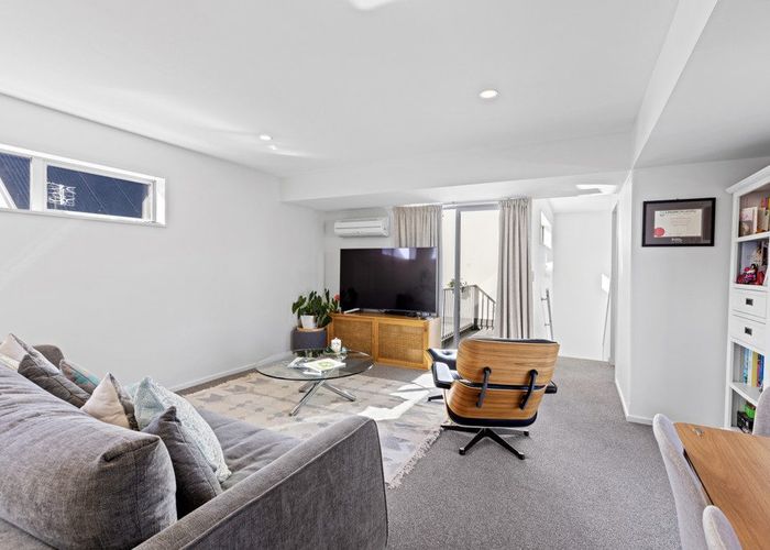  at 60a Brockworth Place, Riccarton, Christchurch City, Canterbury