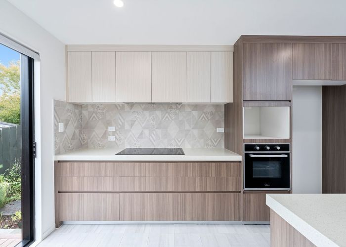  at 18/106 triangle road, Massey, Waitakere City, Auckland