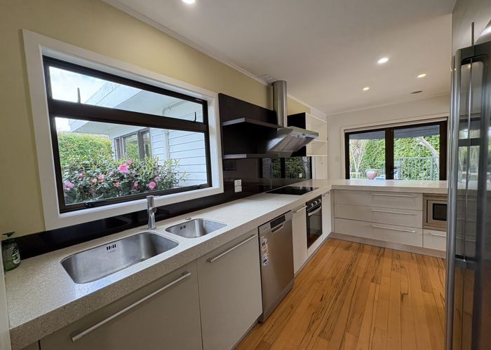 at 75 Nile Road, Milford, North Shore City, Auckland