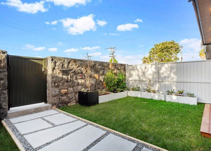  at 4/282 Point Chevalier Road, Point Chevalier, Auckland City, Auckland