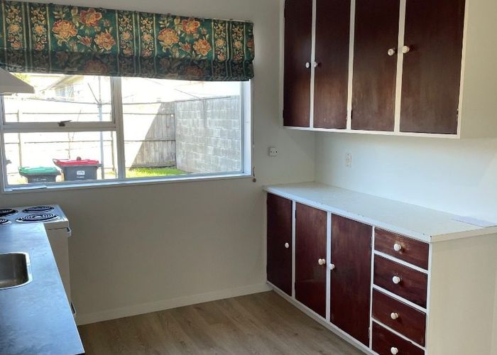  at 2/46 Grenville Street, Waltham, Christchurch City, Canterbury