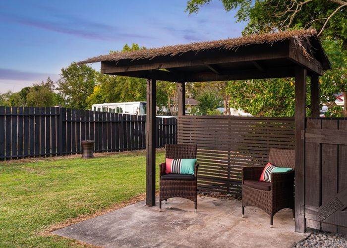  at 4 Silverstone Place, Henderson, Auckland