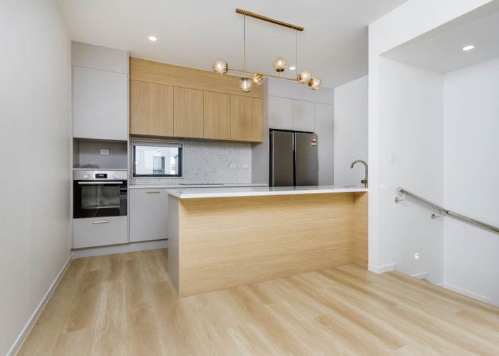  at 12 Papa Takaro Lane, Flat Bush, Auckland