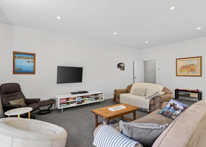  at 6A Holiday Crescent, Mangawhai Heads, Kaipara, Northland