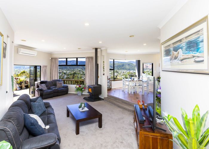  at 17 Birkinshaw Grove, Riverstone Terraces, Upper Hutt