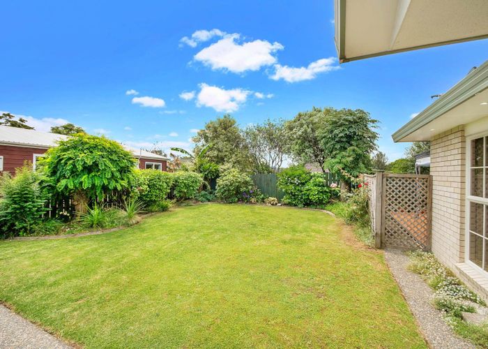  at 2/35 Jellicoe Road, Manurewa, Manukau City, Auckland