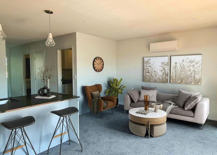  at 2/10 Unga Place, Beachlands, Manukau City, Auckland