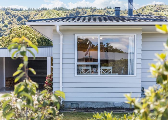  at 1 Bailey Grove, Trentham, Upper Hutt